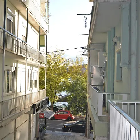 Vasilikis Spacious Lägenhet *